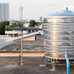 Perbedaan dan Keunggulan Tangki Air Stainless Steel dibandingkan dengan Tangki Air Berbahan Lain